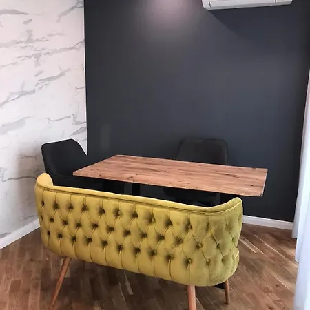 Sim Apartment